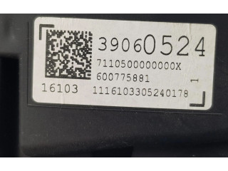 Přístrojová deska Opel Astra K 2017 39060524, 39060524