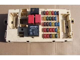 Vstřikovací lišta 46812235, 46758963   Fiat Punto (188)     