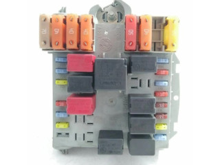 Блок предохранителей 60689045 Alfa Romeo 166