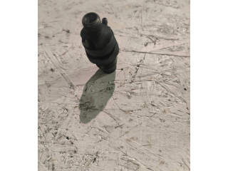 Форсунка 043211097    Chevrolet Suburban   