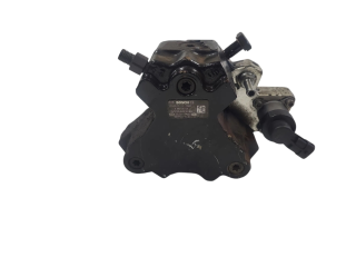 Топливный насос 0445010121, 3310027400 KIA Sportage