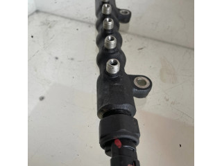 Топливная рампа Toyota Corolla Verso E121 2.2