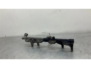 Vstřikovací lišta 14018560, 8694198 BMW 5 G30 G31 pro benzínový motor 2.0