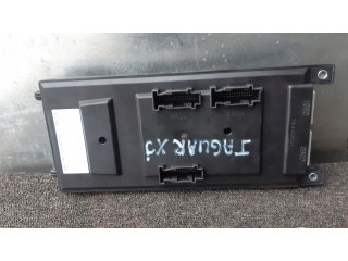 Блок предохранителей AW9314F041AE Jaguar XJ X351