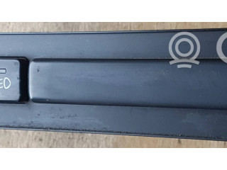 Включатель обогрева стекла с помощью электричества