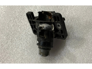 Замок багажника     Mercedes-Benz 190 W201 1982 - 1993 года