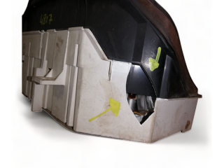 Панель приборов Mitsubishi Space Runner