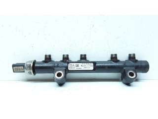 Топливная рампа 9670076780, 9685297580   Volvo S60 1.6 