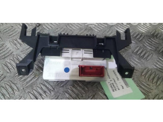 Дисплей    NT   Renault Megane II