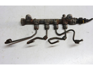 Топливная рампа 55215208, 0445214192 Alfa Romeo Giulietta