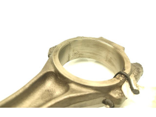 Поршень с шатуном Mitsubishi Outlander