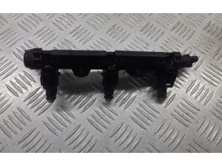 Топливная рампа 03E133320 Skoda Fabia Mk1 (6Y)