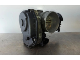 Дроссельная заслонка 058133063M   Audi A4 S4 B5 8D