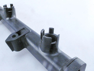 Vstřikovací lišta 04593923AB Dodge Grand Caravan pro benzínový motor 3.6