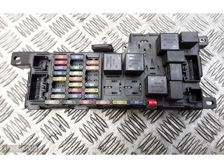 Турбина Блок предохранителей Volvo S80 9494207, 518322003