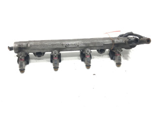 Топливная рампа 036133319B   Volkswagen Golf IV  