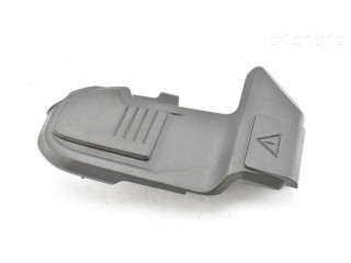 Крышка ящика предохранителей