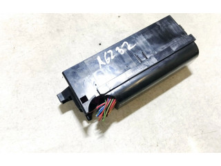 Блок предохранителей  63598004, 63598004   Skoda Fabia Mk2 (5J)    