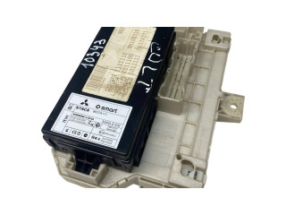 Блок предохранителей 8637A171, MN108319 Mitsubishi Colt