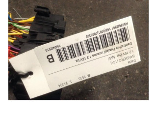 Блок предохранителей    Dacia Sandero    