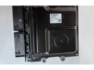 Блок управления двигателем Блок управления 32383818   Volvo S60