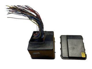 Блок предохранителей 83BG14A076AC   Ford Sierra    