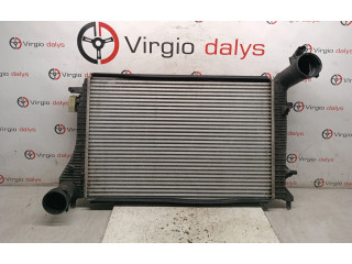 Интеркулер  1K0121345E   Volkswagen Touran I 