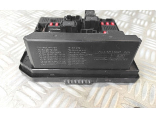 Pojistková skříňka 284B7JD02A Nissan Qashqai 2009