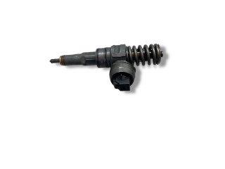 Vstřikovač 0414720232, 038130073br   Volkswagen Caddy    BST 