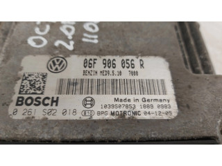 Блок управления двигателя 06F906056R, 0261S02018   Skoda Octavia Mk2 (1Z)