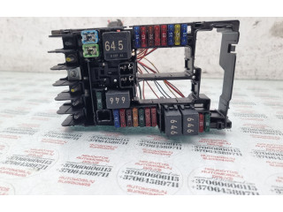 Блок предохранителей 5Q0937125B Skoda Octavia Mk3 (5E)