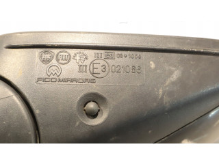 Zpětné zrcátko Alfa Romeo Mito 2011