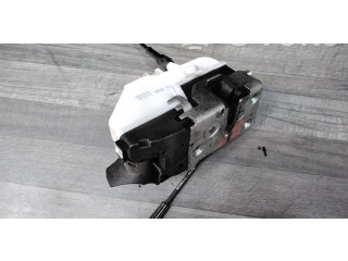 Двигатель центрально замка    Renault Twingo II   