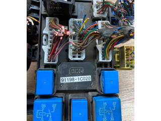 Блок предохранителей 911981C020 Hyundai Getz