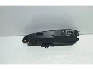 Панель приборов BBM3611J0, K4238 Mazda 3 II