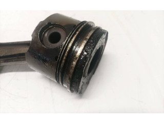  Поршень с шатуном    Peugeot Partner  