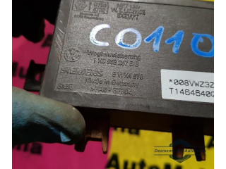 Блок комфорта 1H0953257BB, T1464640Q. Volkswagen Golf III