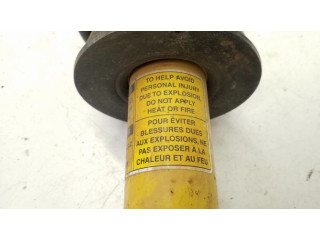 Передний амортизатор