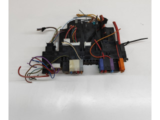 Pojistková skříňka A0275454532, 05045123 Mercede-Benz S W220 1999