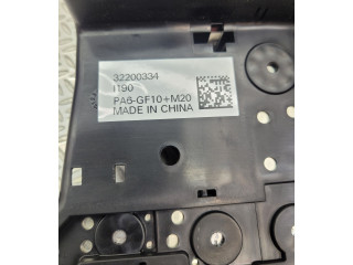 Блок предохранителей 32200334   Volvo XC40    