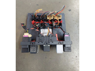 Блок комфорта 3C0937049E, F005V00526 Volkswagen Jetta V