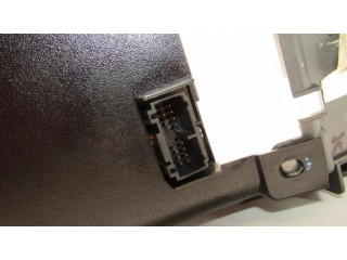 Мултифункционный включатель управления / ручка