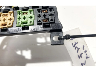 Блок предохранителей  8d0937503e   Skoda Superb B5 (3U)    