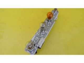 Держатель крышки лампы заднего фонаря