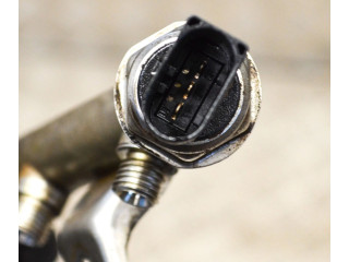 Vstřikovací lišta 7547600, 7537319 BMW 7 F01 F02 F03 F04 pro benzínový motor 4.4 N63 B44 A