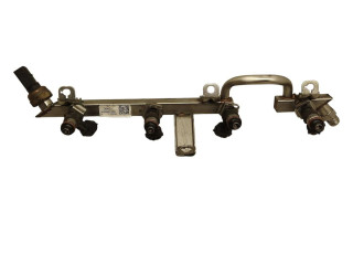 Топливная рампа 03C133317A, 03C129041A   Volkswagen PASSAT B6   для двигателя CDGA