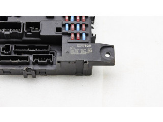 Блок предохранителей 8637c620, 10r057749 Mitsubishi Outlander