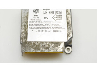 Блок подушек безопасности 1J0909601A Audi A3 S3 8L