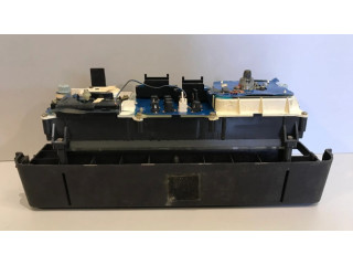 Přístrojová deska Audi 80 90 S2 B4 1991 81117331, 81117332