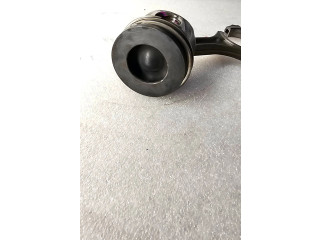 Píst Audi Q7 4L BUG